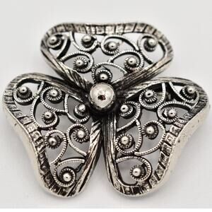 Vintage Flower Pin Brooch Antiqued Dark Silver Filigree Chunky 1980s NOS Bin4